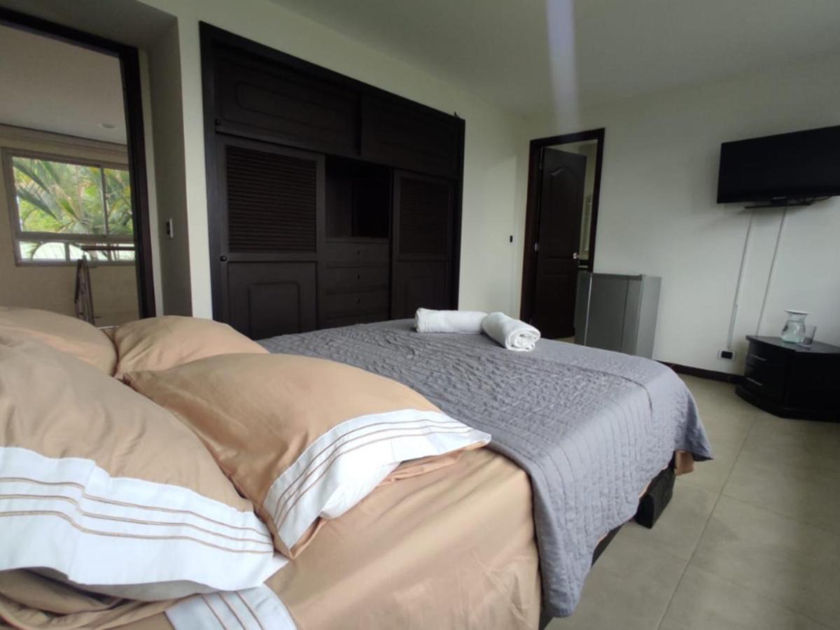 Habitacion Privada En Finca Turistica Hualcala La Mesa  Exteriör bild